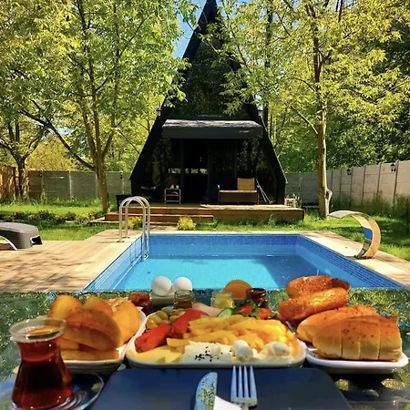 Sapanca Yanik Bungalov * Istanbul