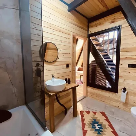 Sapanca Yanik Bungalov